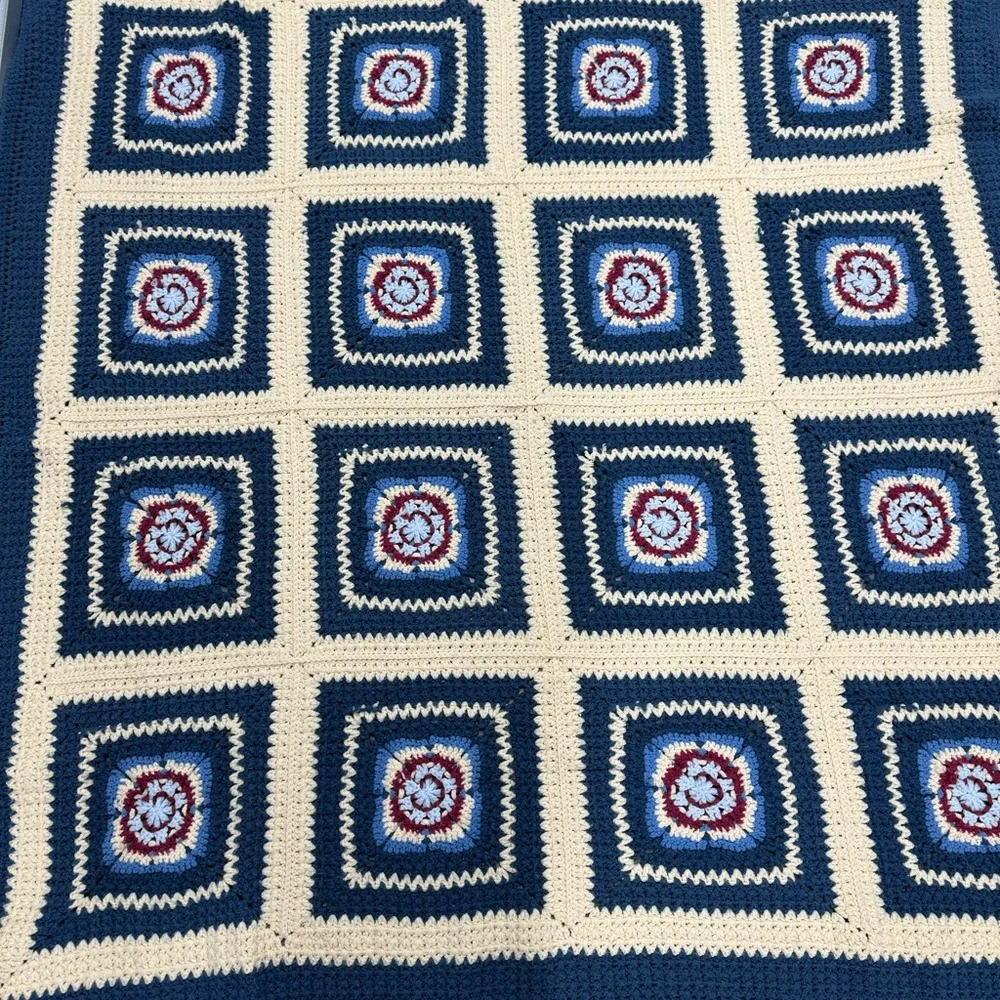 🧶SALE HUGE CROCHET BLANKET HANDMADE